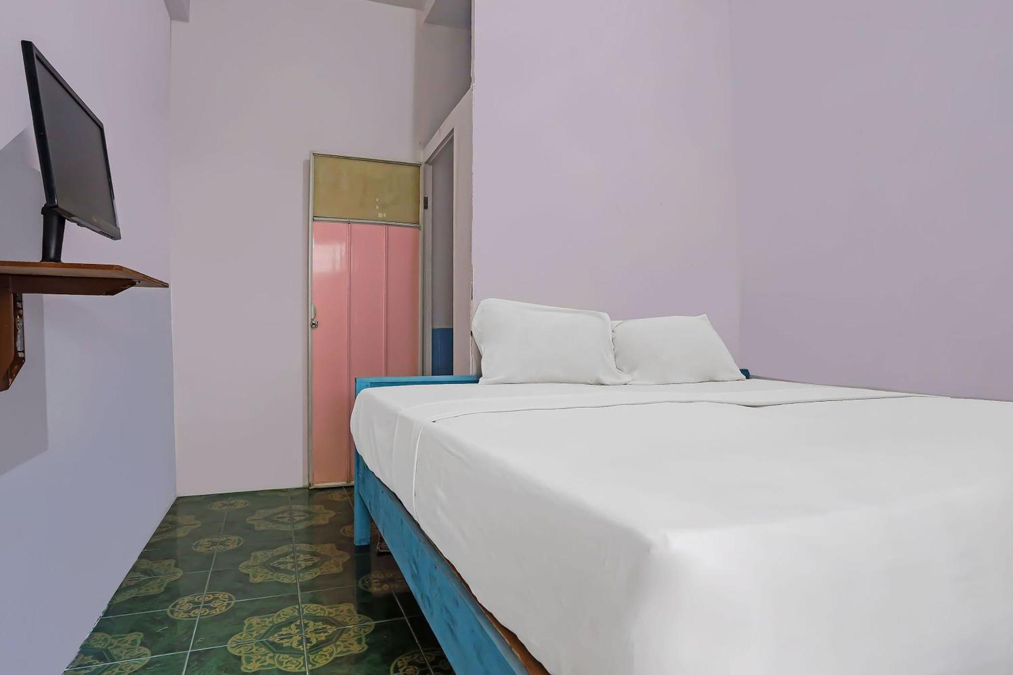 Spot On 92421 City Kost Syariah Пангкалпинанг Екстериор снимка